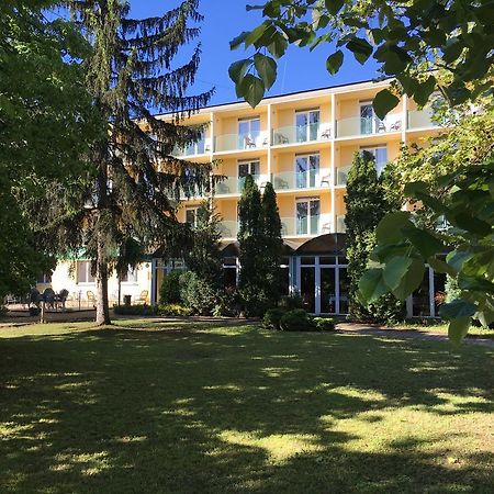 Solaris Hotel Balatonföldvár Exteriör bild