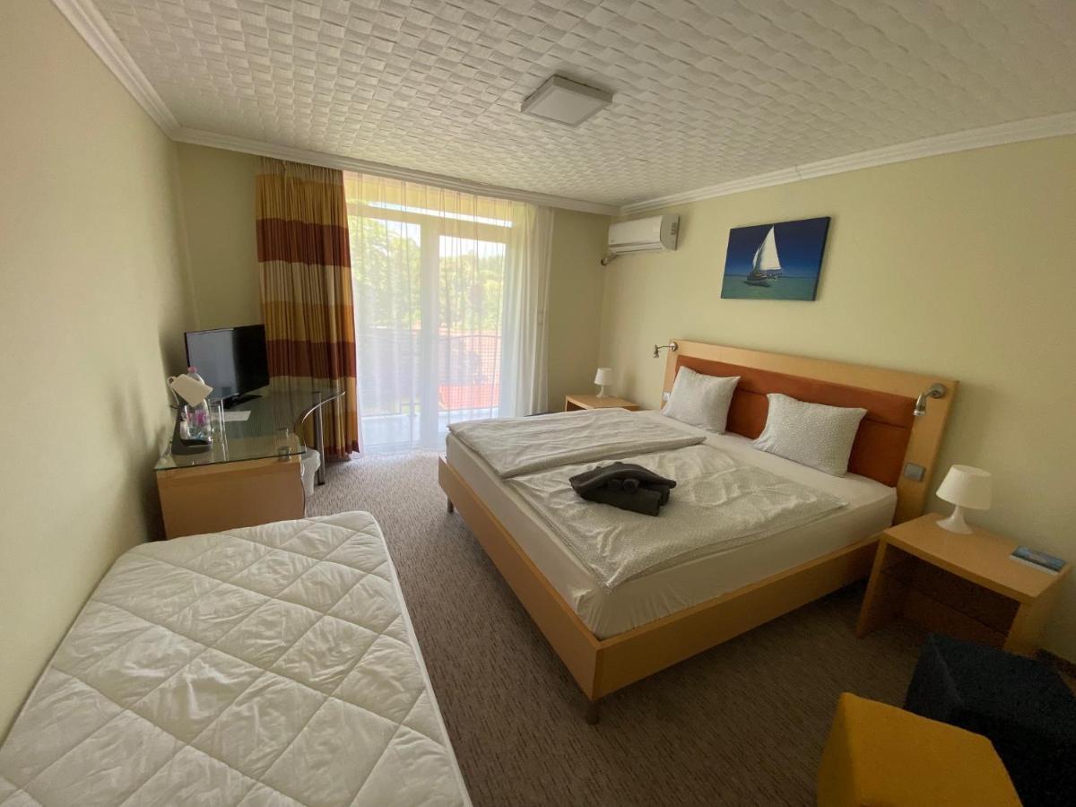 Solaris Hotel Balatonföldvár Exteriör bild