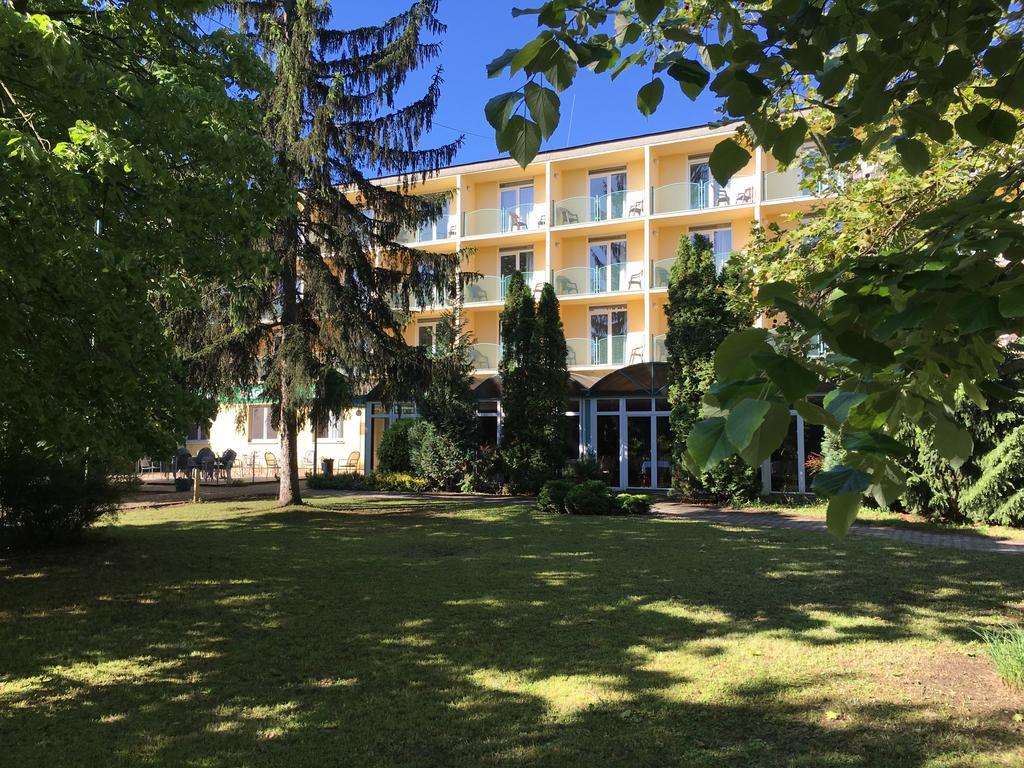 Solaris Hotel Balatonföldvár Exteriör bild