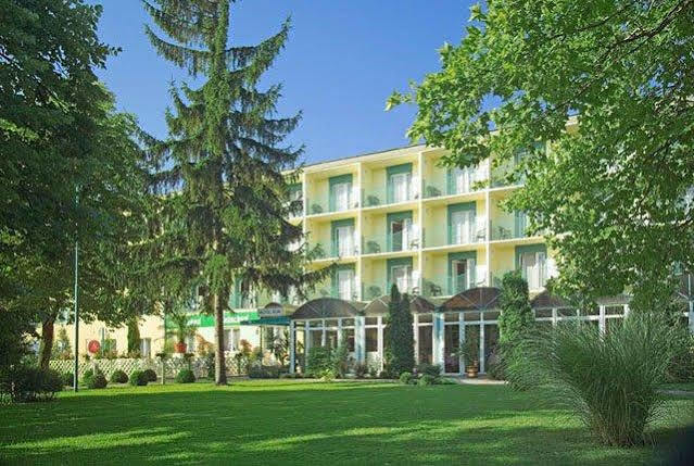 Solaris Hotel Balatonföldvár Exteriör bild